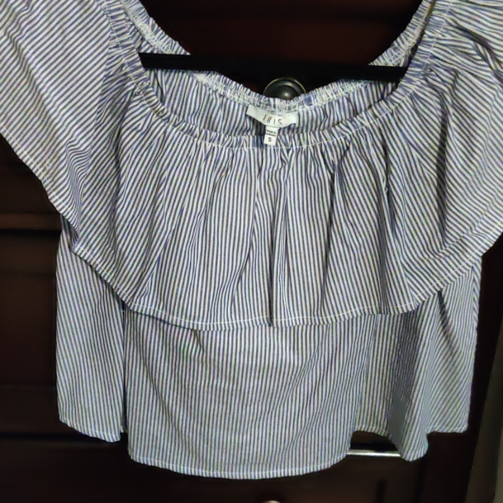 Iris crop top